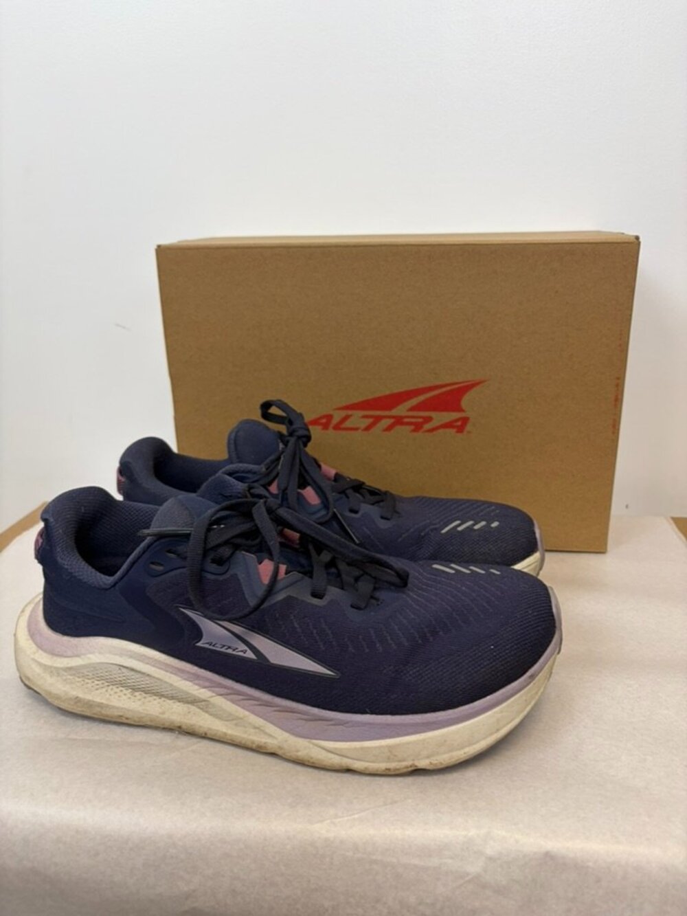 Altra Paradigm 8 Running Shoes